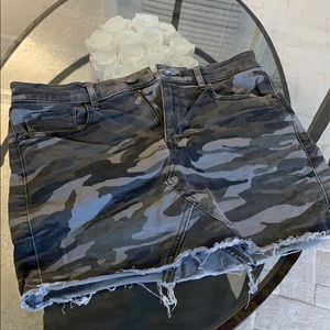 Camo skirt